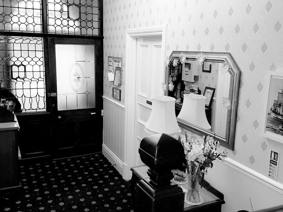 Crescent Lodge Guest House Whitby Exteriér fotografie